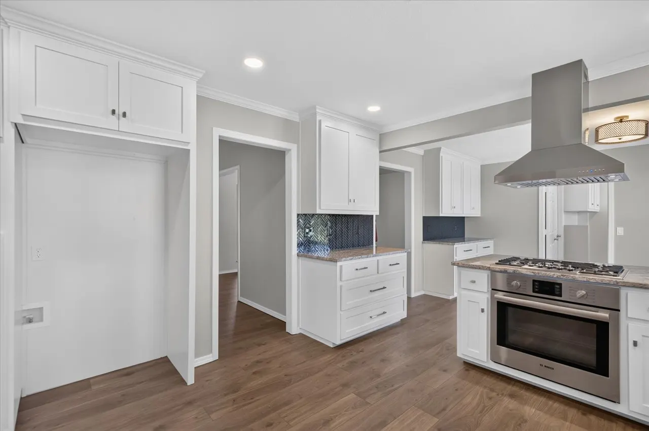 Photo 16 — 438 Chisholm Circle, Bartlesville, OK 74006