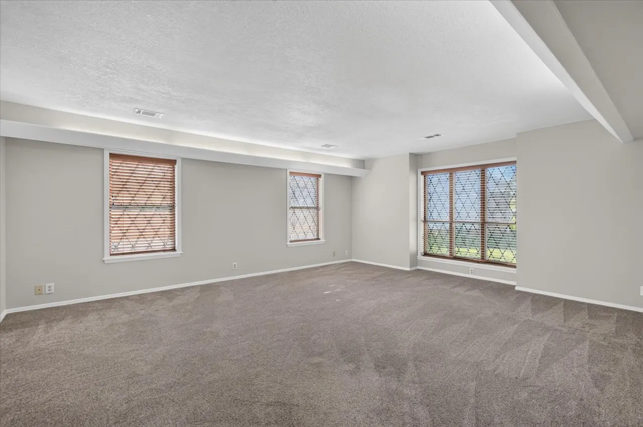 Photo 7 — 438 Chisholm Circle, Bartlesville, OK 74006