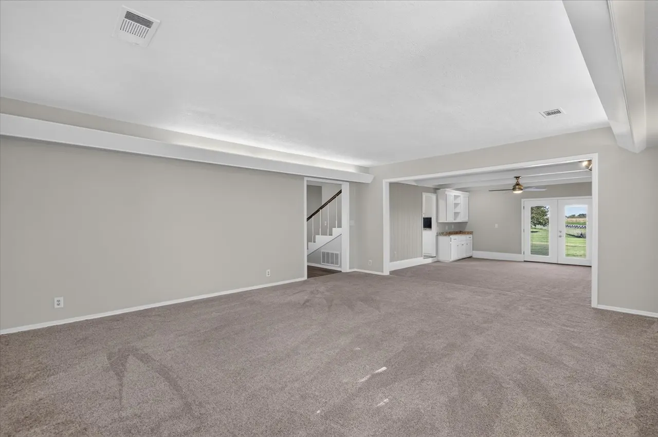 Photo 8 — 438 Chisholm Circle, Bartlesville, OK 74006