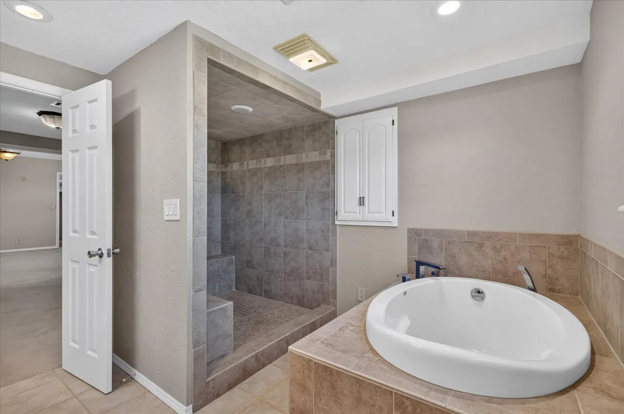 Photo 29 — 438 Chisholm Circle, Bartlesville, OK 74006