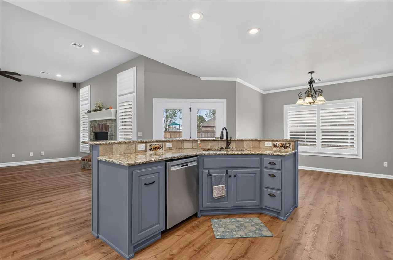 Photo 9 — 220 Pepper Grass Court, Bartlesville, OK 74006