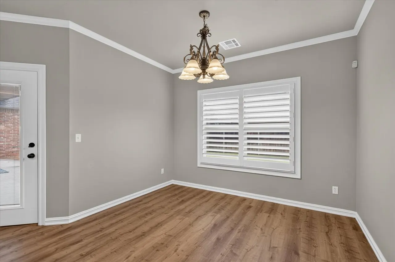 Photo 11 — 220 Pepper Grass Court, Bartlesville, OK 74006
