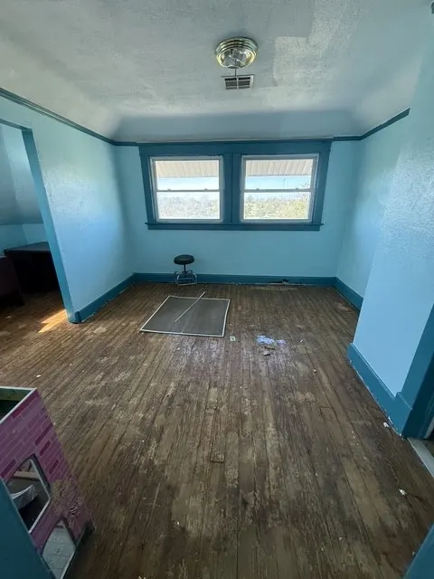 Photo 17 — 110 S Hickory Street, Nowata, OK 74048