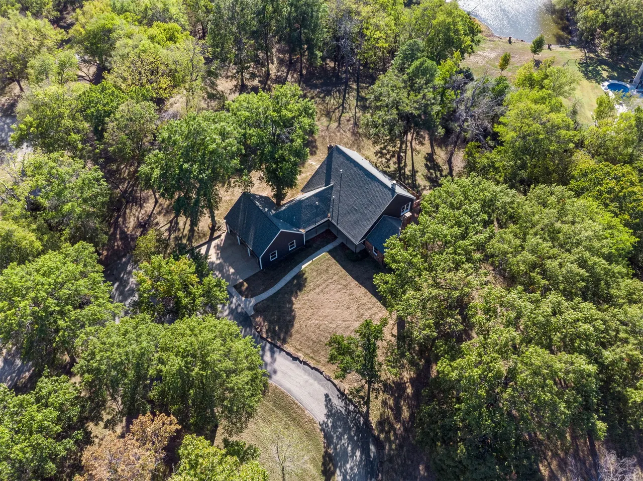 Photo 6 — 2901 N Lowry Lane, Claremore, OK 74017