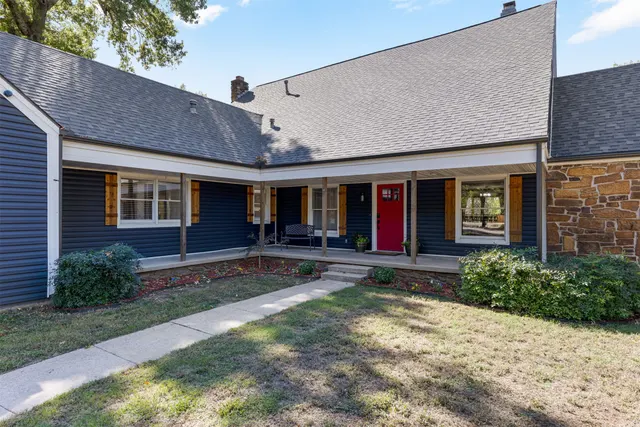 Photo 8 — 2901 N Lowry Lane, Claremore, OK 74017