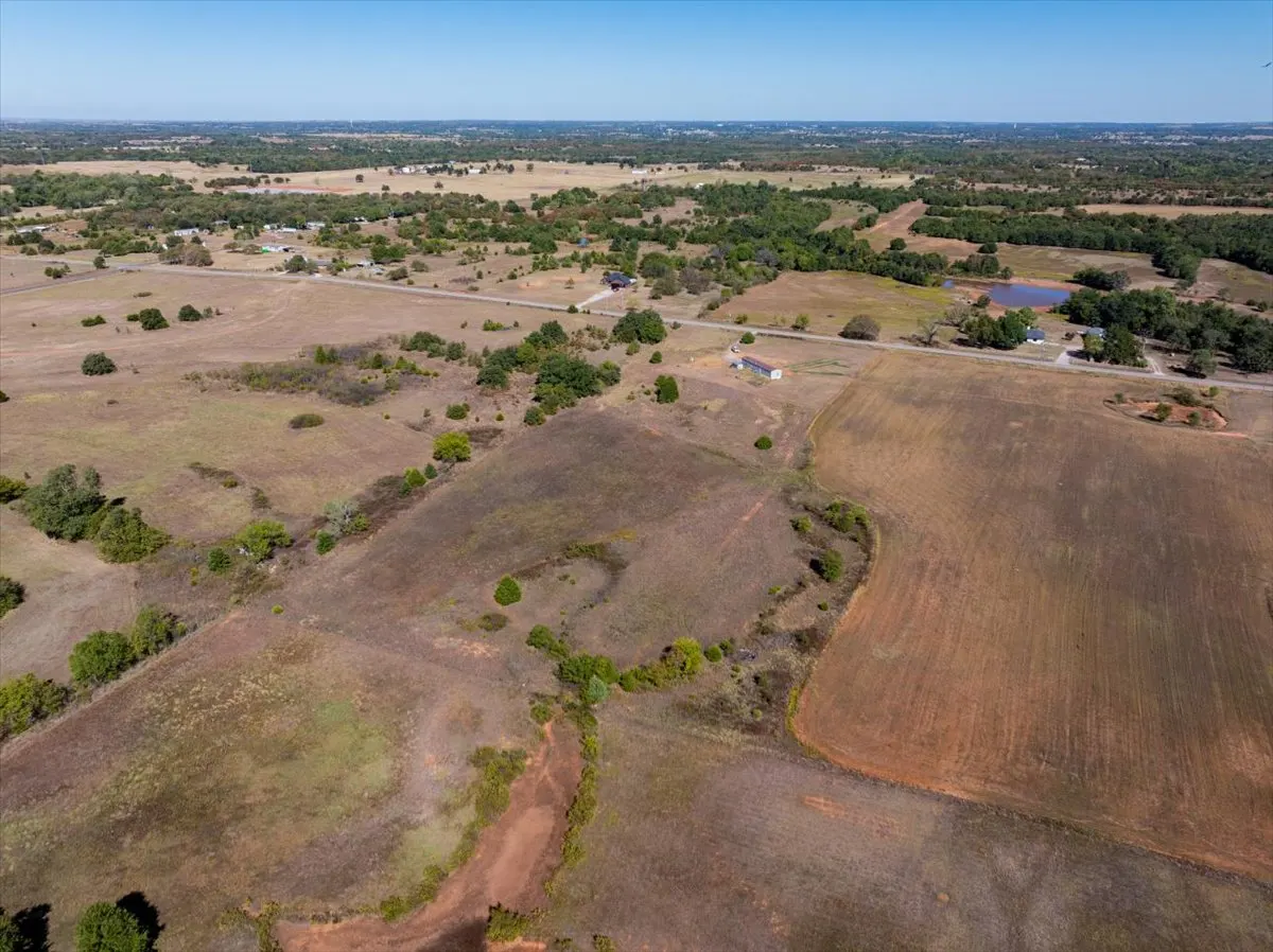 Photo 14 — 12272 240th Street, Blanchard, OK 73010