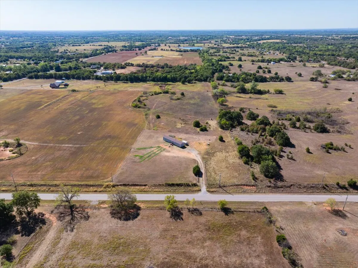 Photo 17 — 12272 240th Street, Blanchard, OK 73010