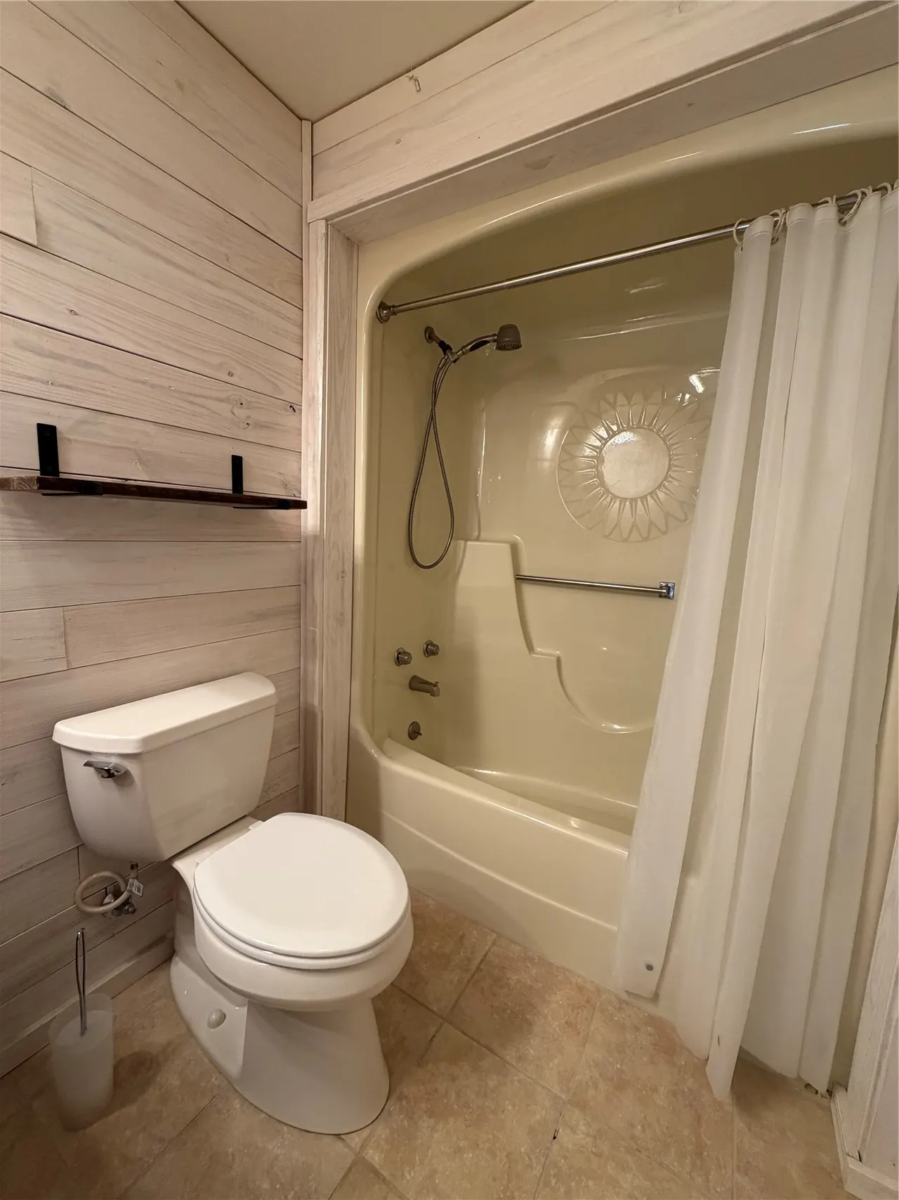 Photo 18 — 6042 NE 118th Road, Wilburton, OK 74578