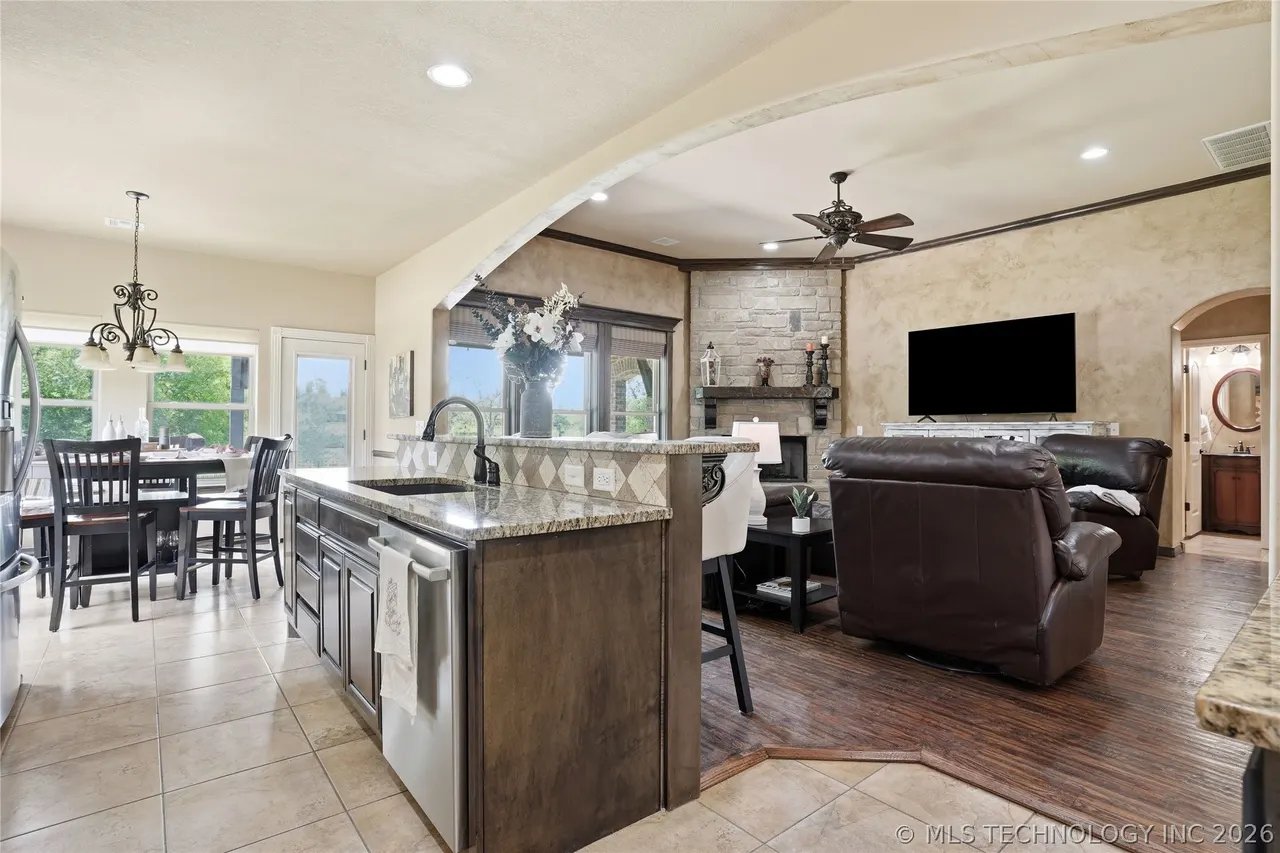 Photo 25 — 304 S 76th Street, Broken Arrow, OK 74014