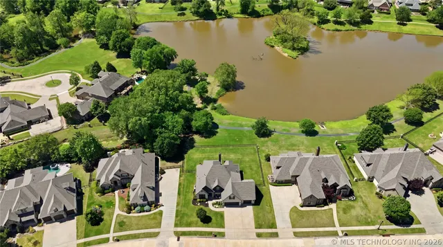 Photo 3 — 304 S 76th Street, Broken Arrow, OK 74014
