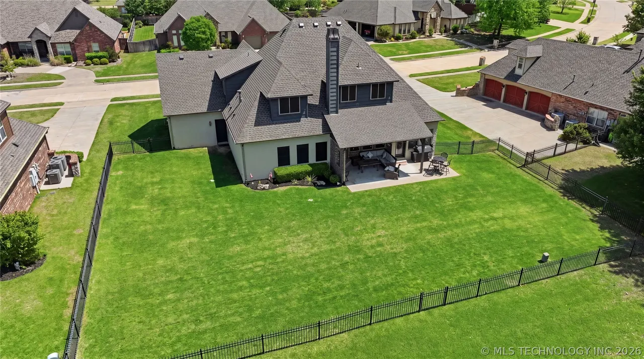 Photo 4 — 304 S 76th Street, Broken Arrow, OK 74014