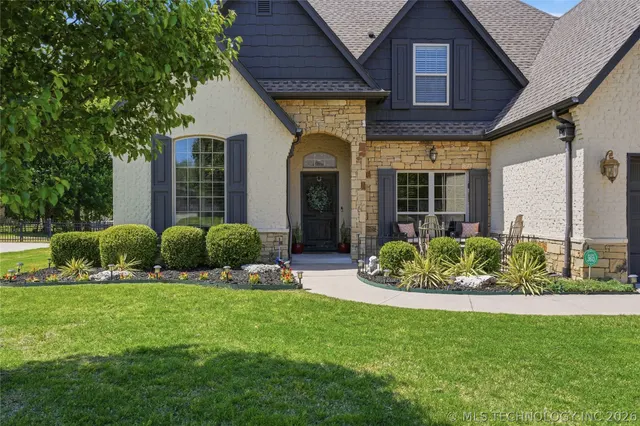Photo 5 — 304 S 76th Street, Broken Arrow, OK 74014