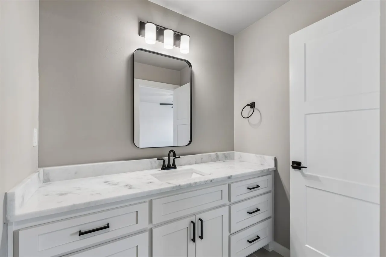 Photo 60 — 8323 E 111th Street, Owasso, OK 74055