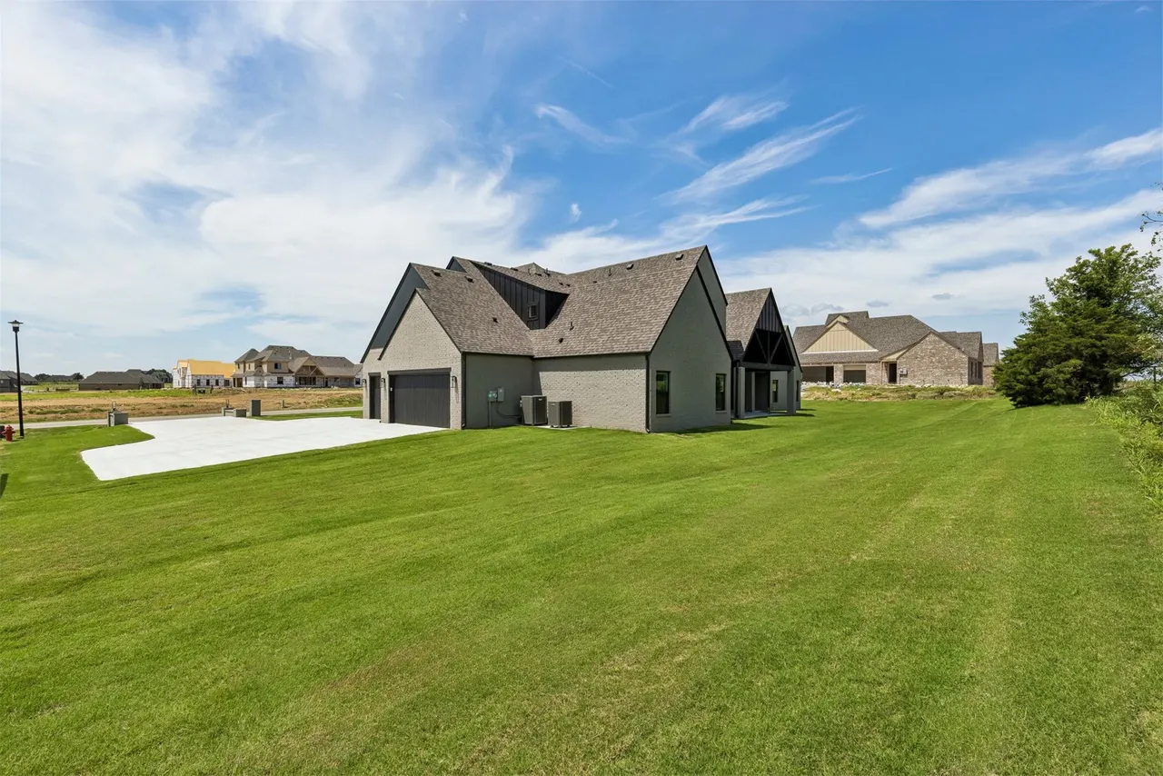 Photo 65 — 8323 E 111th Street, Owasso, OK 74055