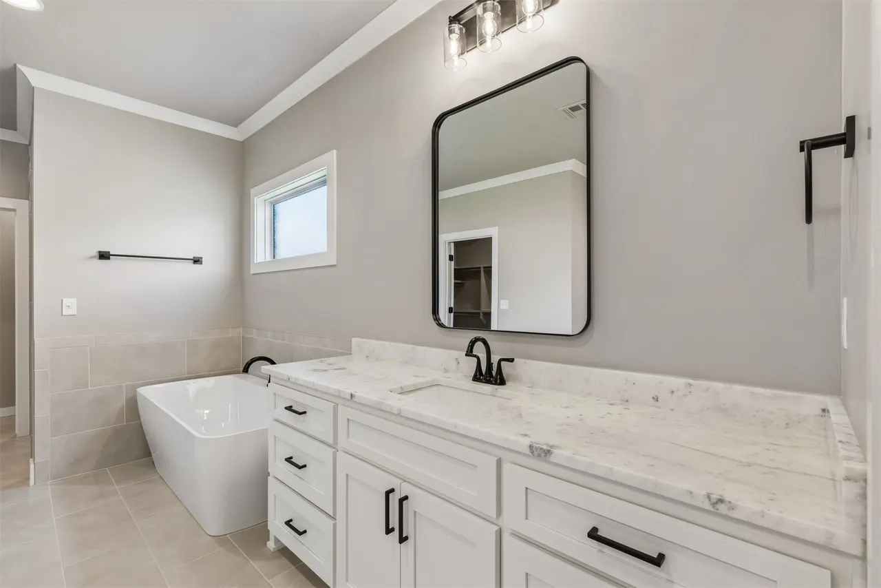 Photo 29 — 8323 E 111th Street, Owasso, OK 74055