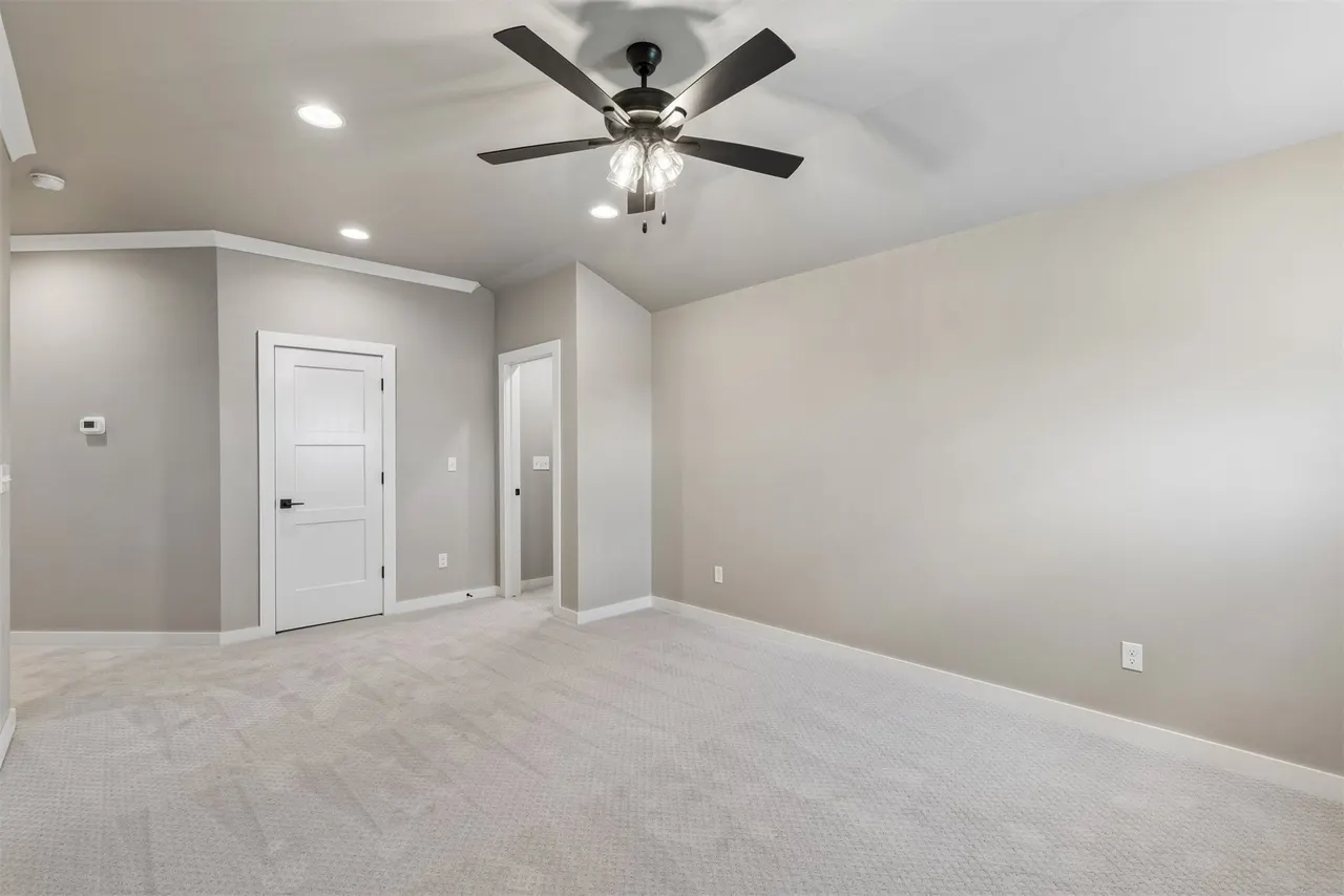 Photo 41 — 8323 E 111th Street, Owasso, OK 74055