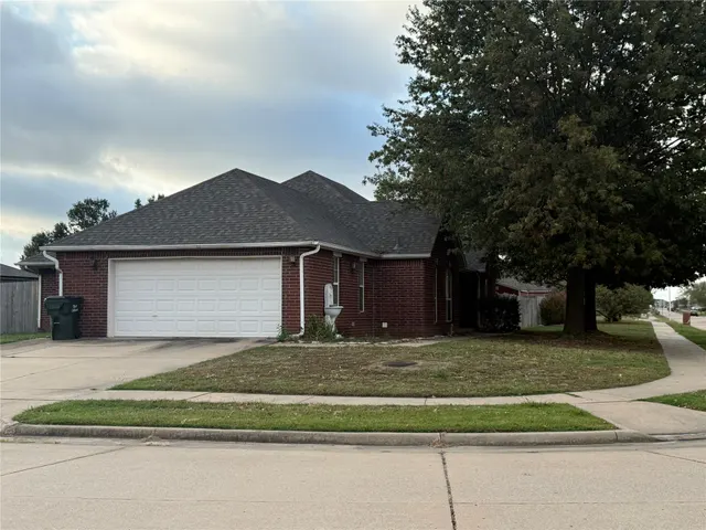Photo 2 — 12925 N 131st East EastAvenue, Collinsville, OK 74021