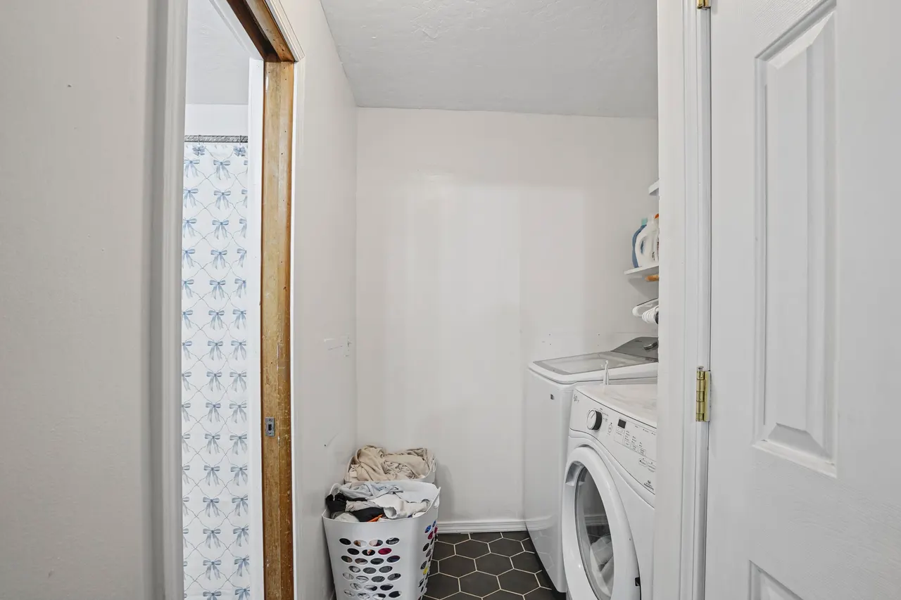 Photo 30 — 212 S Locust Street, Locust Grove, OK 74352