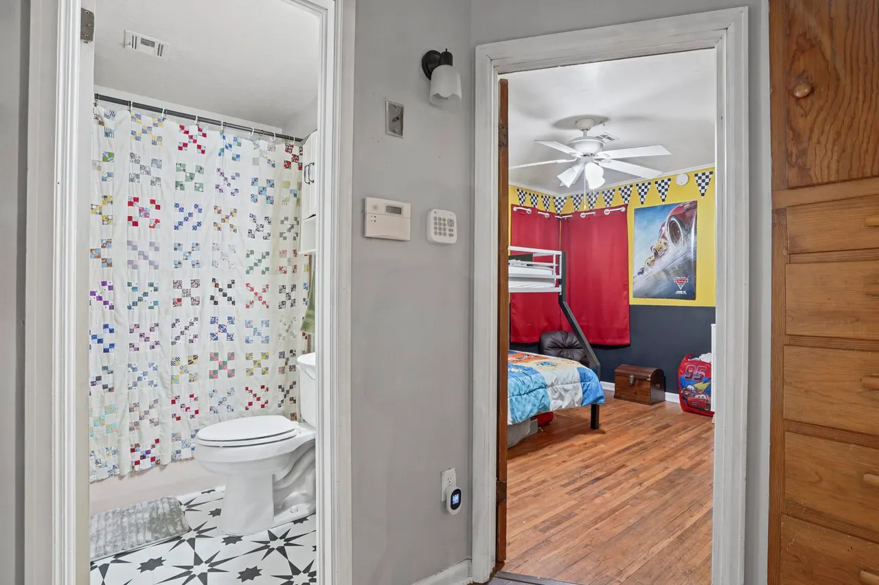 Photo 35 — 212 S Locust Street, Locust Grove, OK 74352