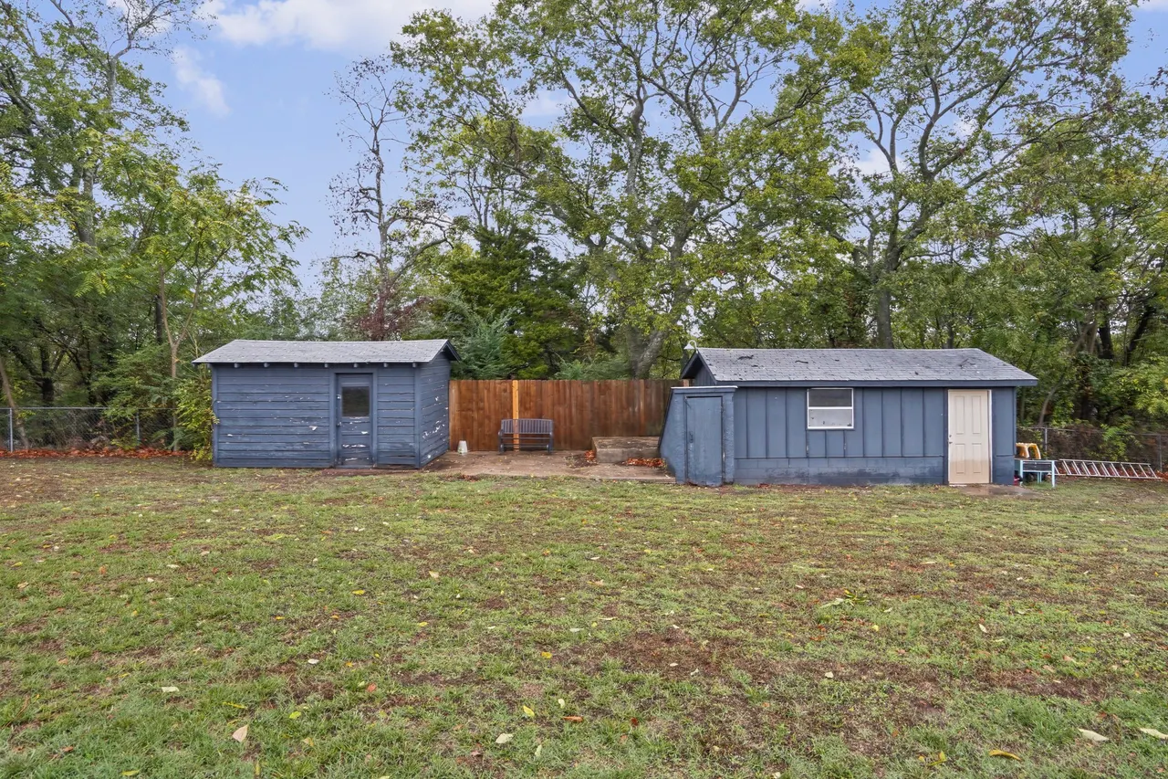 Photo 44 — 212 S Locust Street, Locust Grove, OK 74352