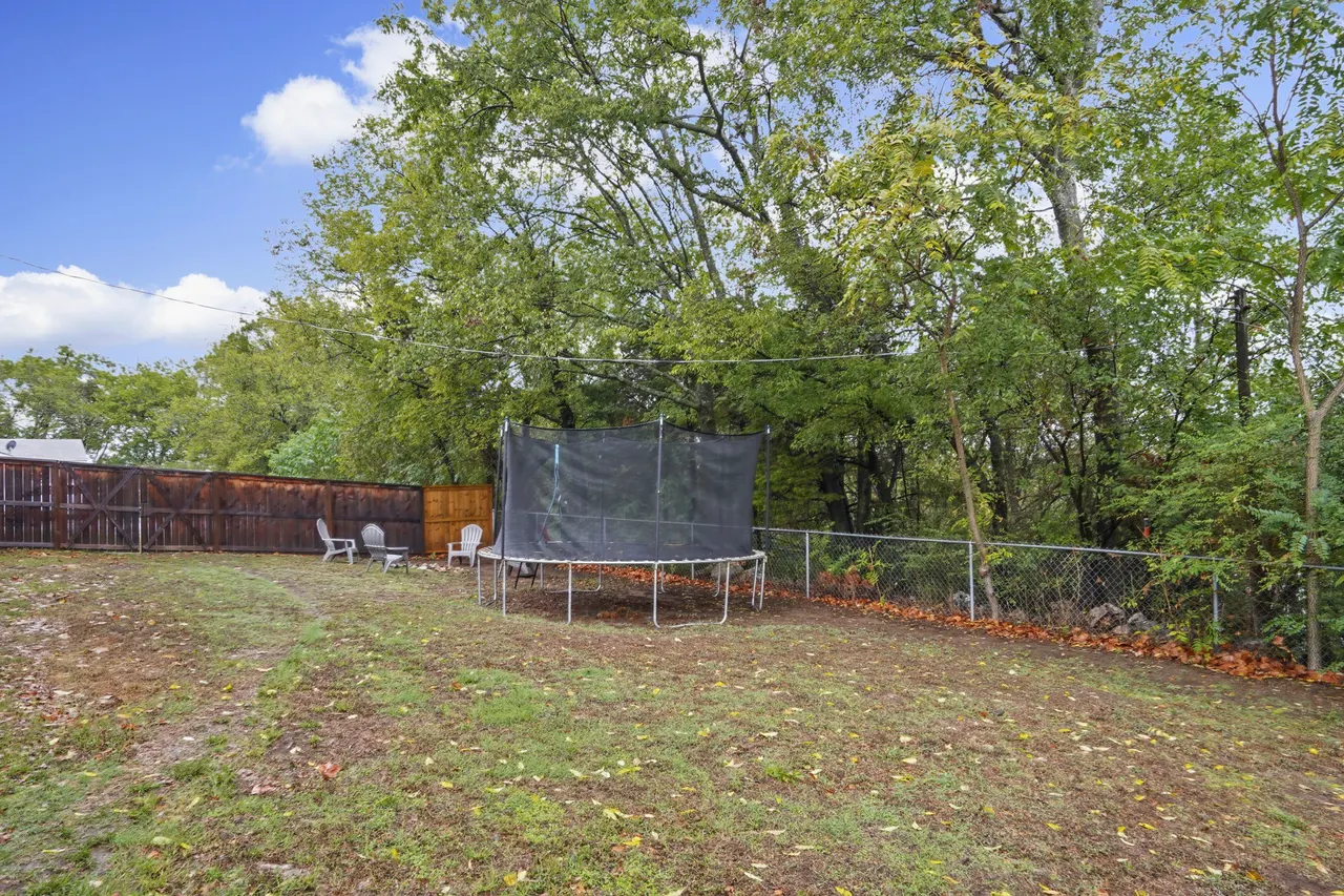 Photo 46 — 212 S Locust Street, Locust Grove, OK 74352
