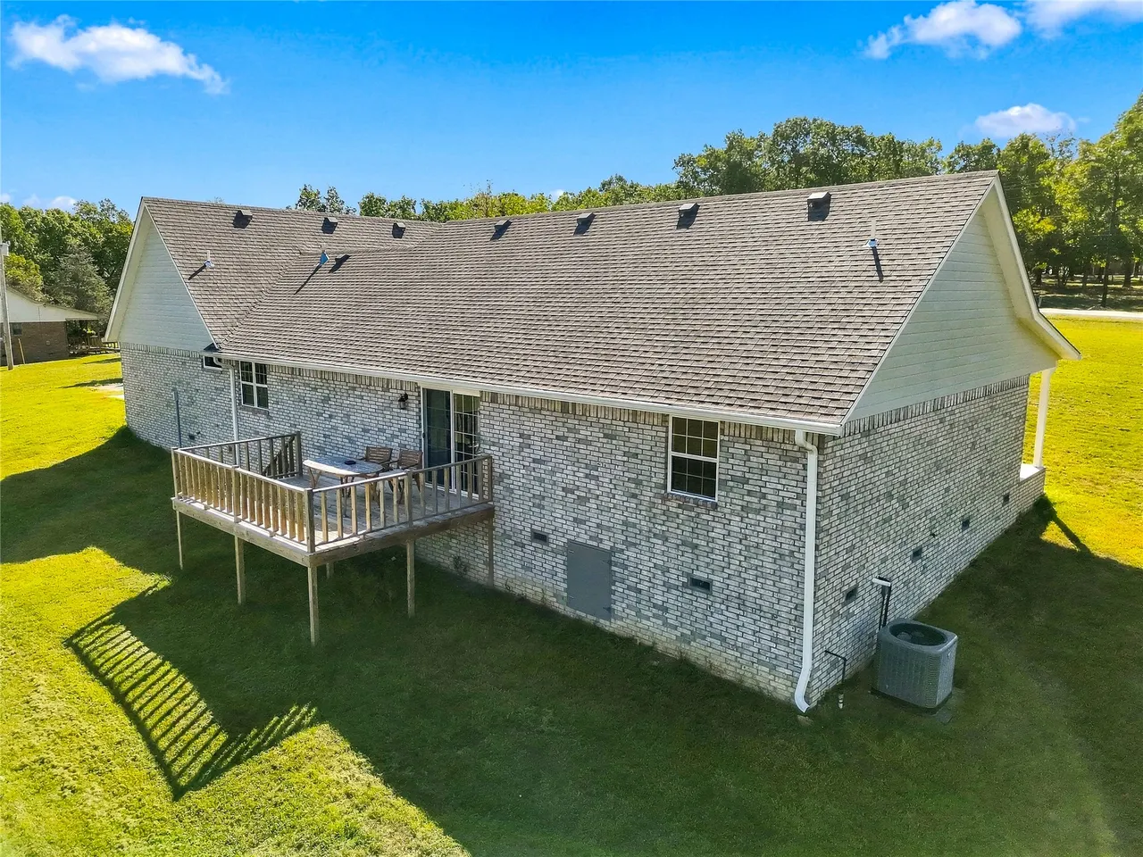 Photo 7 — 16068 W Jones Road, Tahlequah, OK 74464