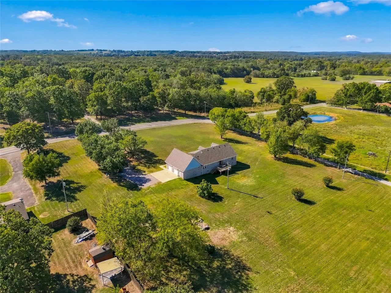 Photo 61 — 16068 W Jones Road, Tahlequah, OK 74464
