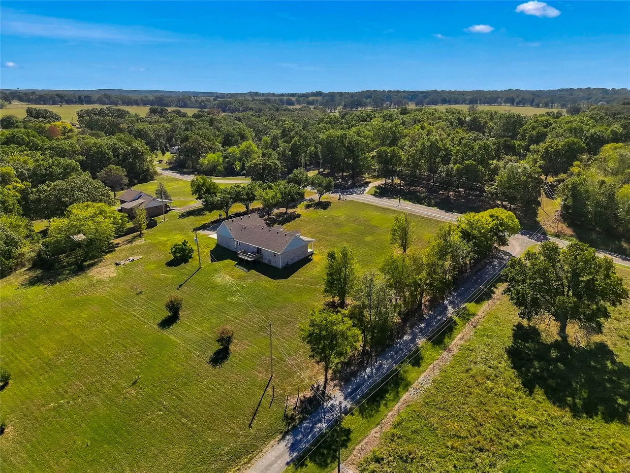 Photo 55 — 16068 W Jones Road, Tahlequah, OK 74464
