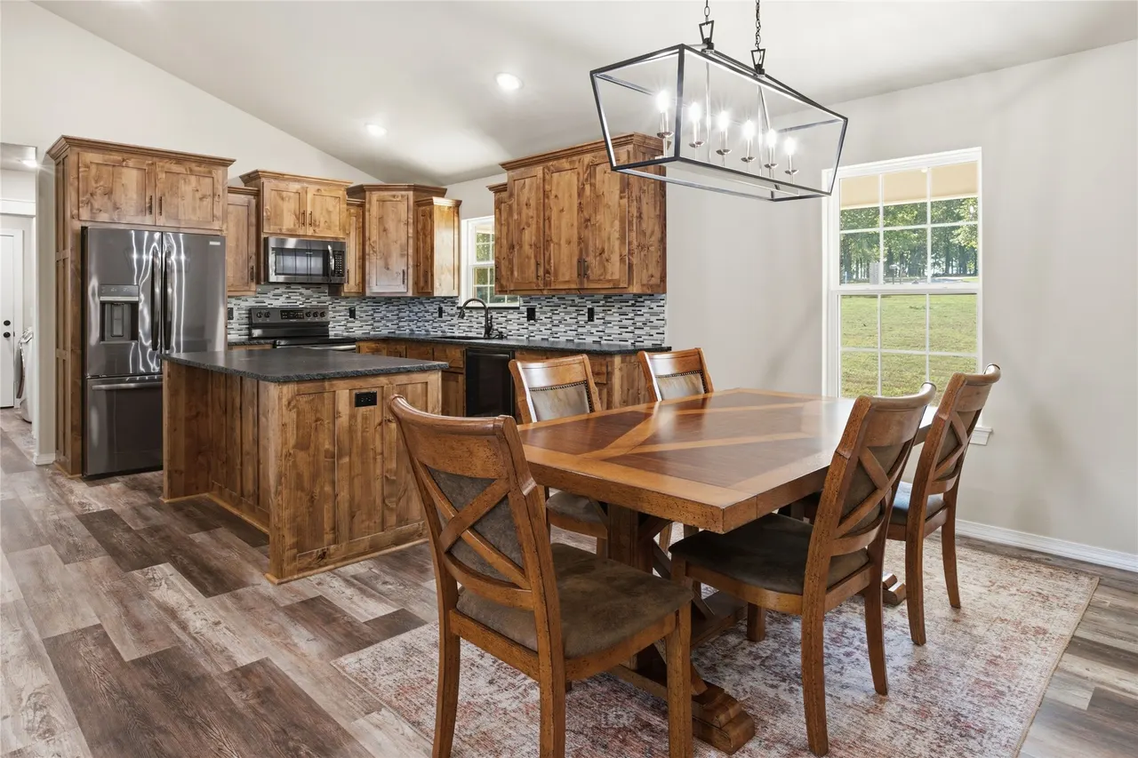 Photo 22 — 16068 W Jones Road, Tahlequah, OK 74464