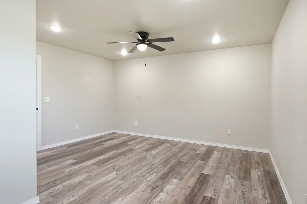 Photo 27 — 16068 W Jones Road, Tahlequah, OK 74464