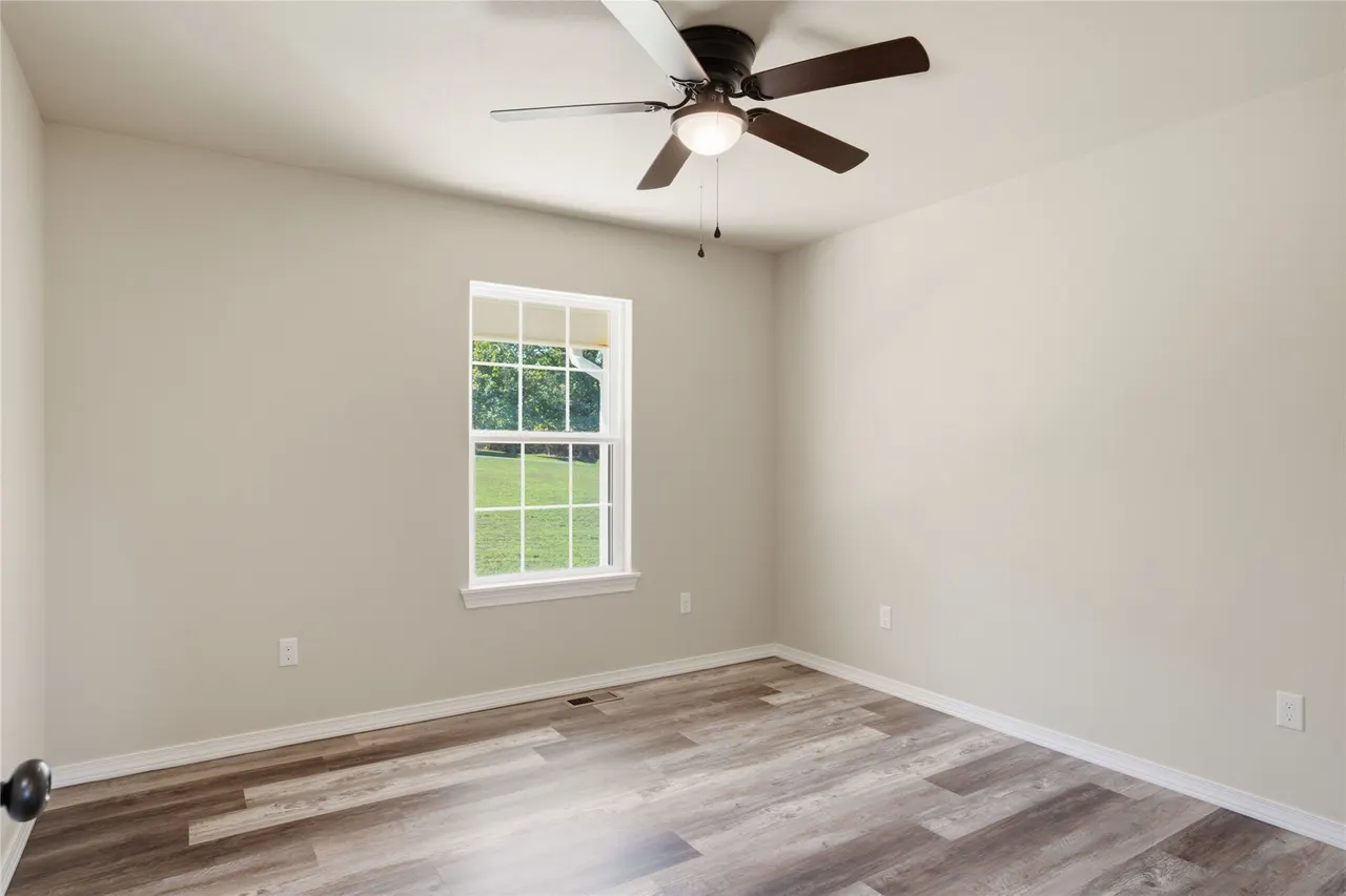Photo 32 — 16068 W Jones Road, Tahlequah, OK 74464