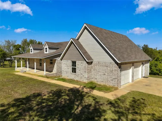 Photo 3 — 16068 W Jones Road, Tahlequah, OK 74464