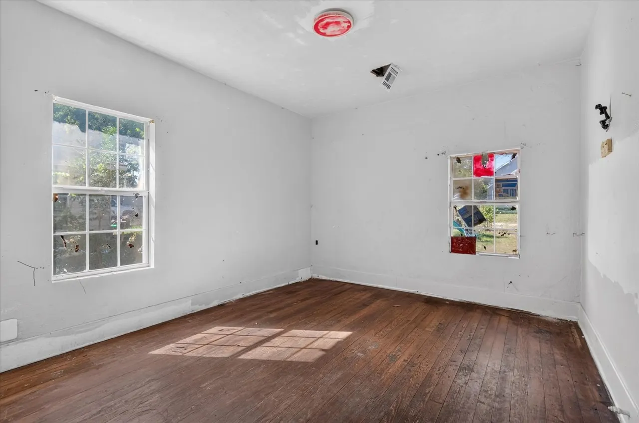 Photo 14 — 115 S Creek Avenue, Bartlesville, OK 74003