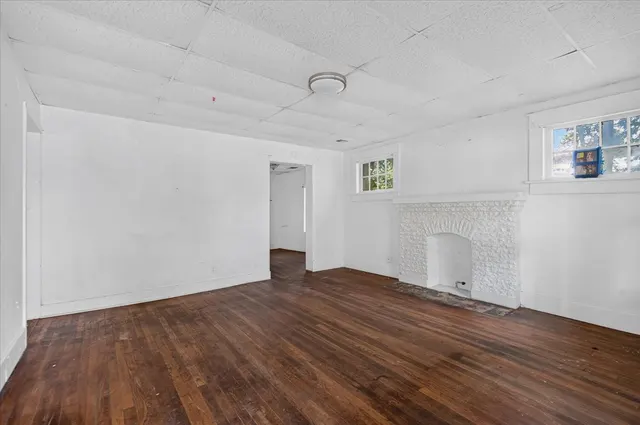 Photo 5 — 115 S Creek Avenue, Bartlesville, OK 74003