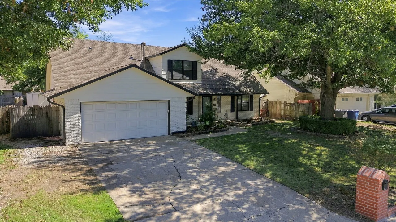 Photo 3 — 7845 S 85th EastAvenue, Tulsa, OK 74133