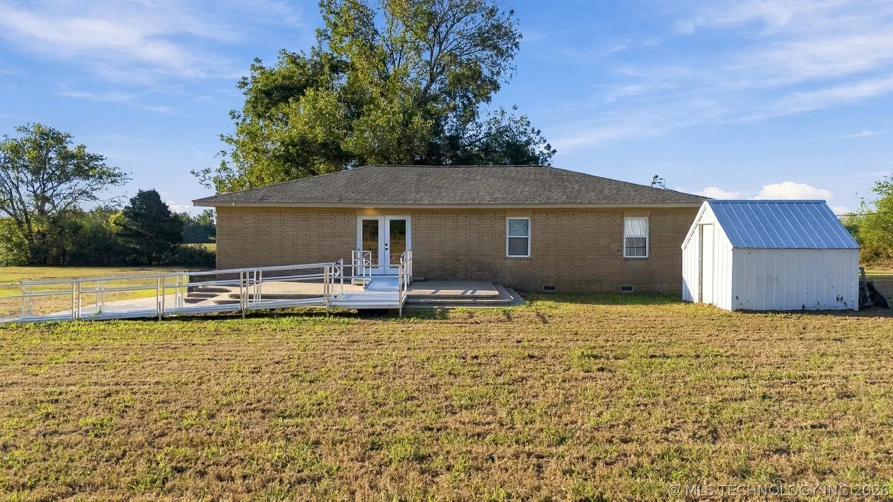 Front exterior — 40671 N 4020 Road, Collinsville, OK 74021