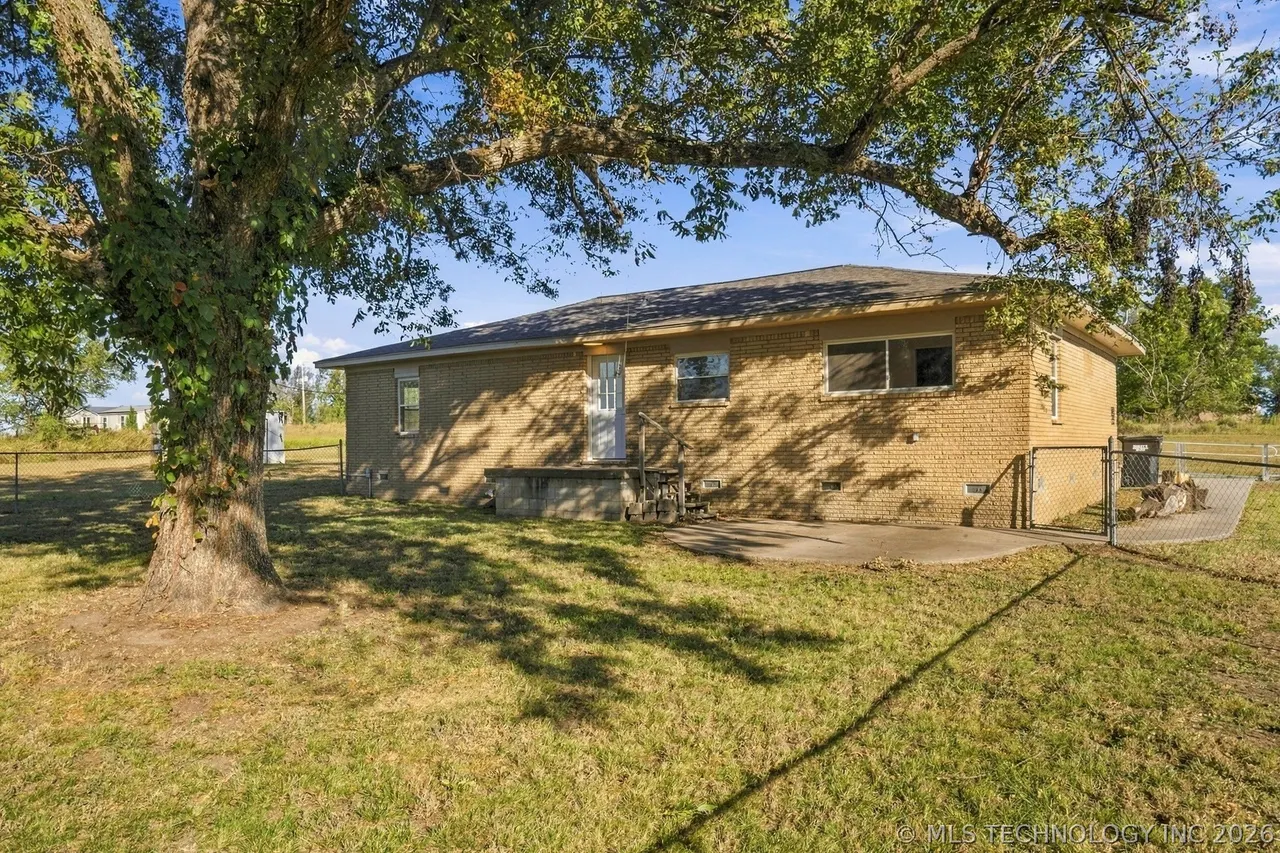 Photo 32 — 40671 N 4020 Road, Collinsville, OK 74021