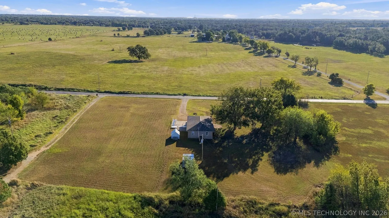 Photo 38 — 40671 N 4020 Road, Collinsville, OK 74021