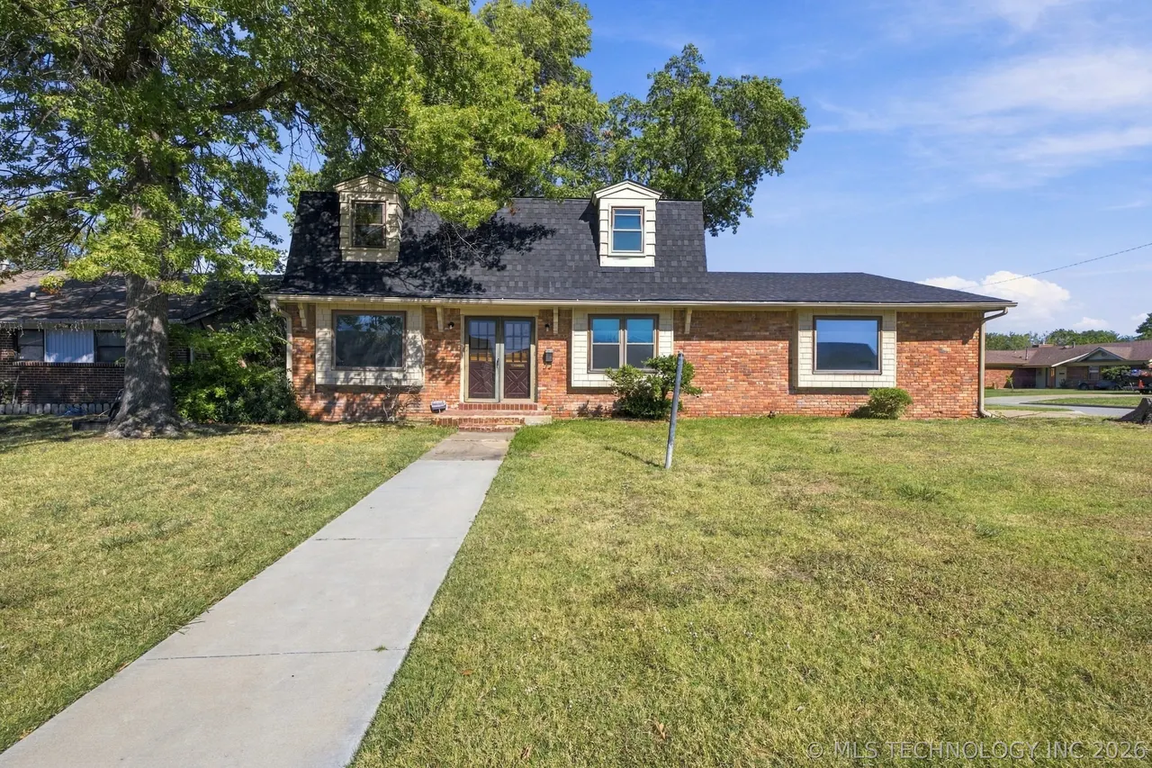 Front exterior — 9447 E 40th Place, Tulsa, OK 74145