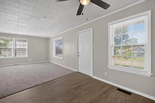 Photo 8 — 1450 S Elm Avenue, Bartlesville, OK 74003