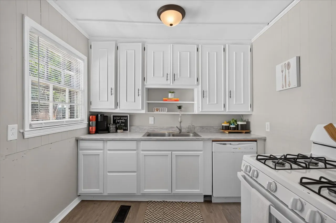 Photo 9 — 1450 S Elm Avenue, Bartlesville, OK 74003