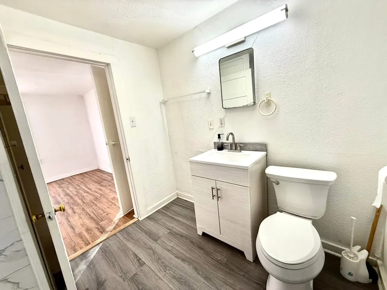 Photo 16 — 35 NE Monroe NE, Ardmore, OK 73401