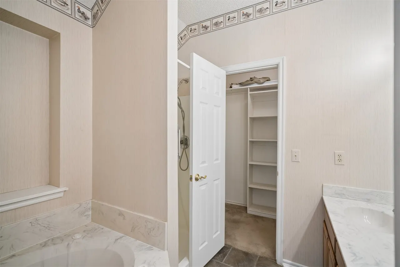 Photo 31 — 2212 SW Wolf Run Court, Claremore, OK 74019
