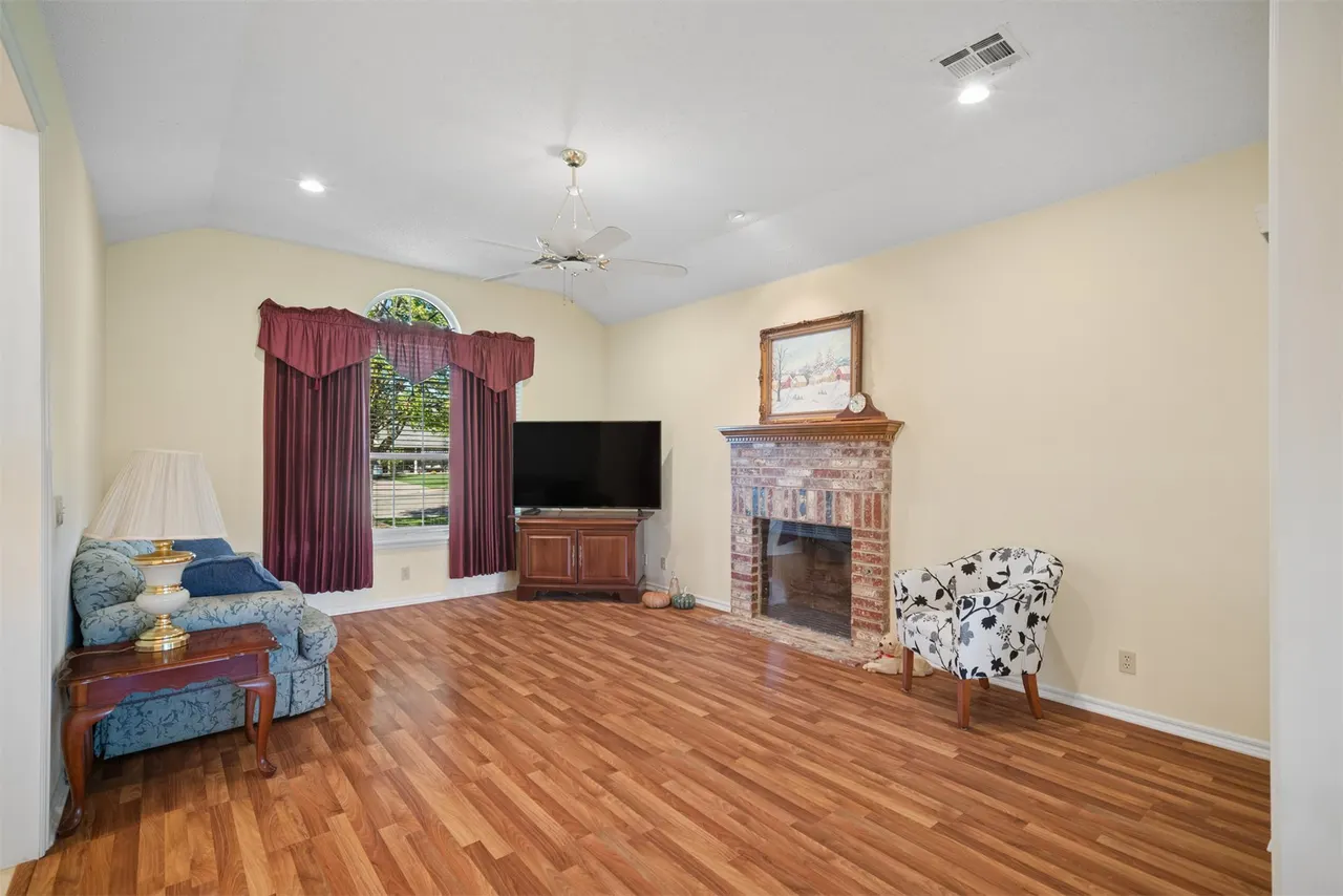Photo 5 — 2212 SW Wolf Run Court, Claremore, OK 74019