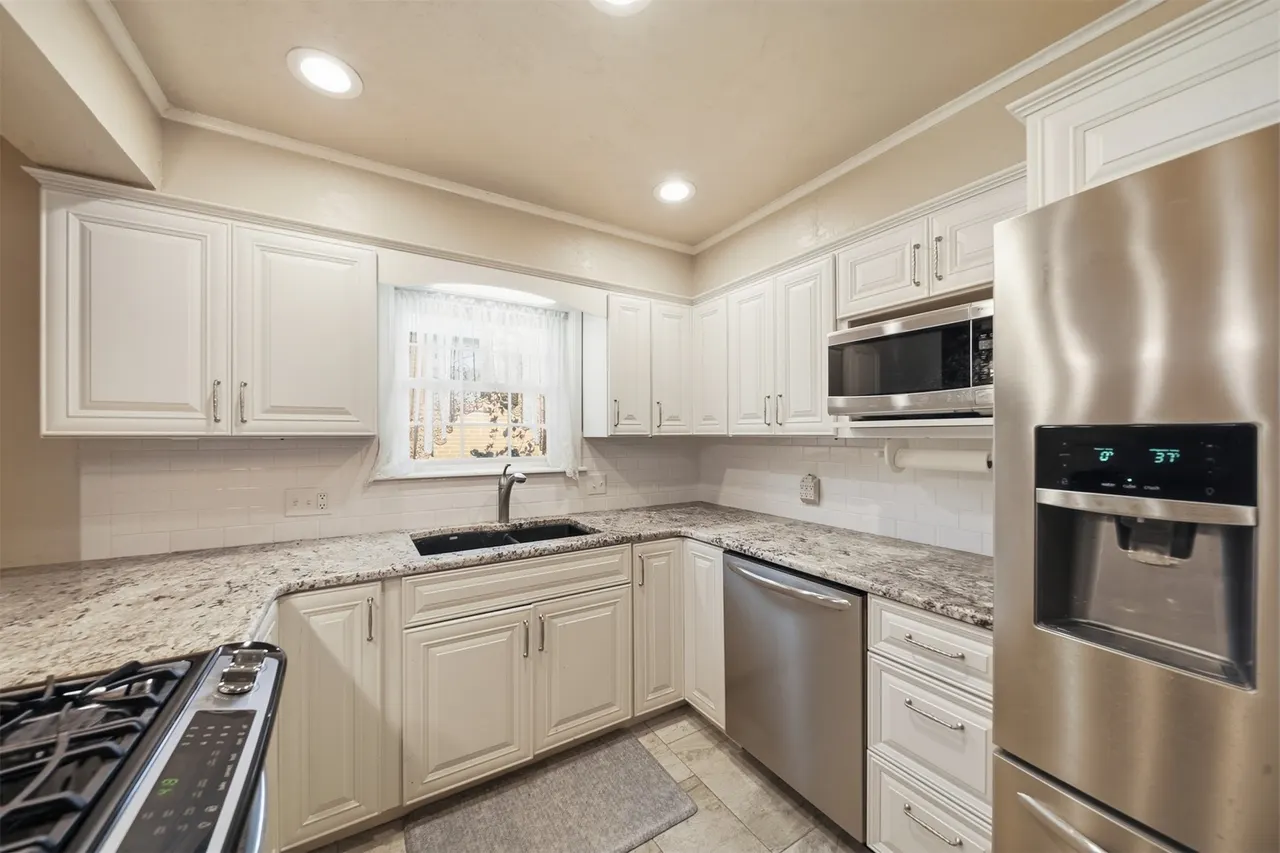 Photo 9 — 1000 Cedar Avenue, Sand Springs, OK 74063