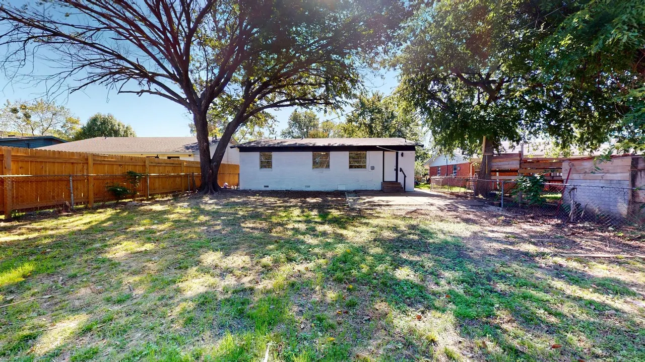 Photo 43 — 1516 E Nancy, Ada, OK 74820