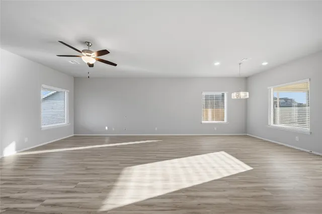 Photo 5 — 8926 N 73rd Place E, Owasso, OK 74055