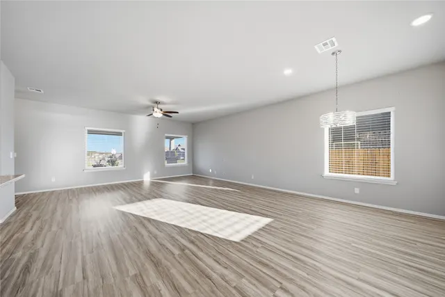 Photo 7 — 8926 N 73rd Place E, Owasso, OK 74055