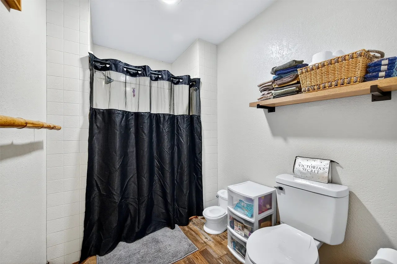 Photo 12 — 209 Roberts Street, Bokchito, OK 74726