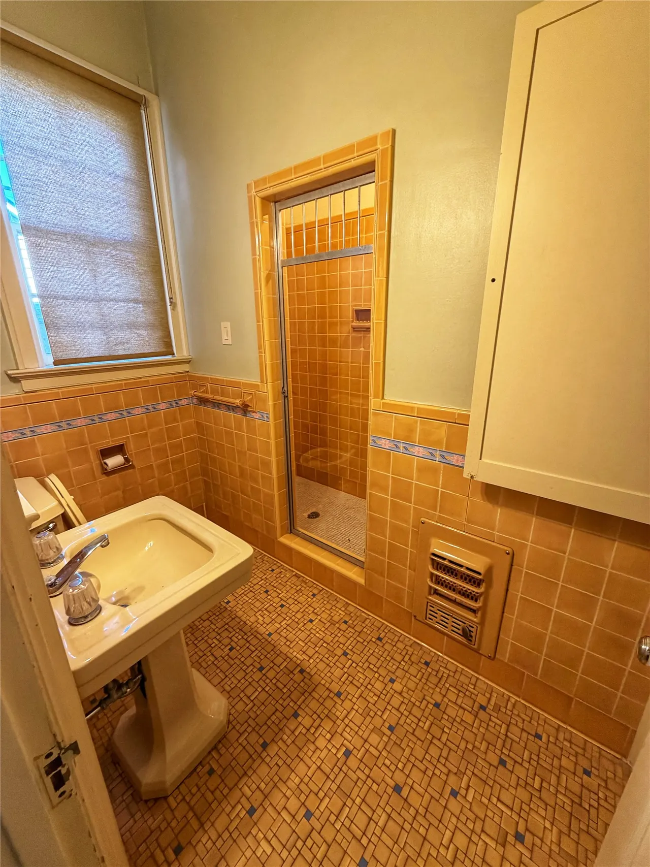 Photo 15 — 420 E 10th, Holdenville, OK 74848